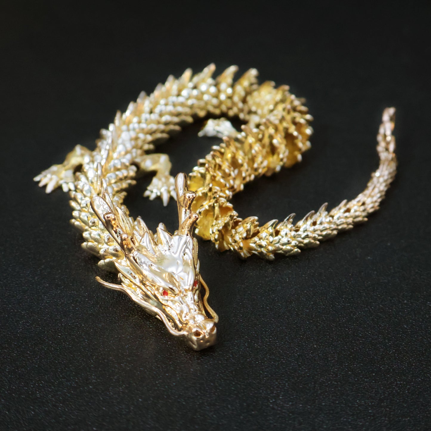 Flying dragon (copper)