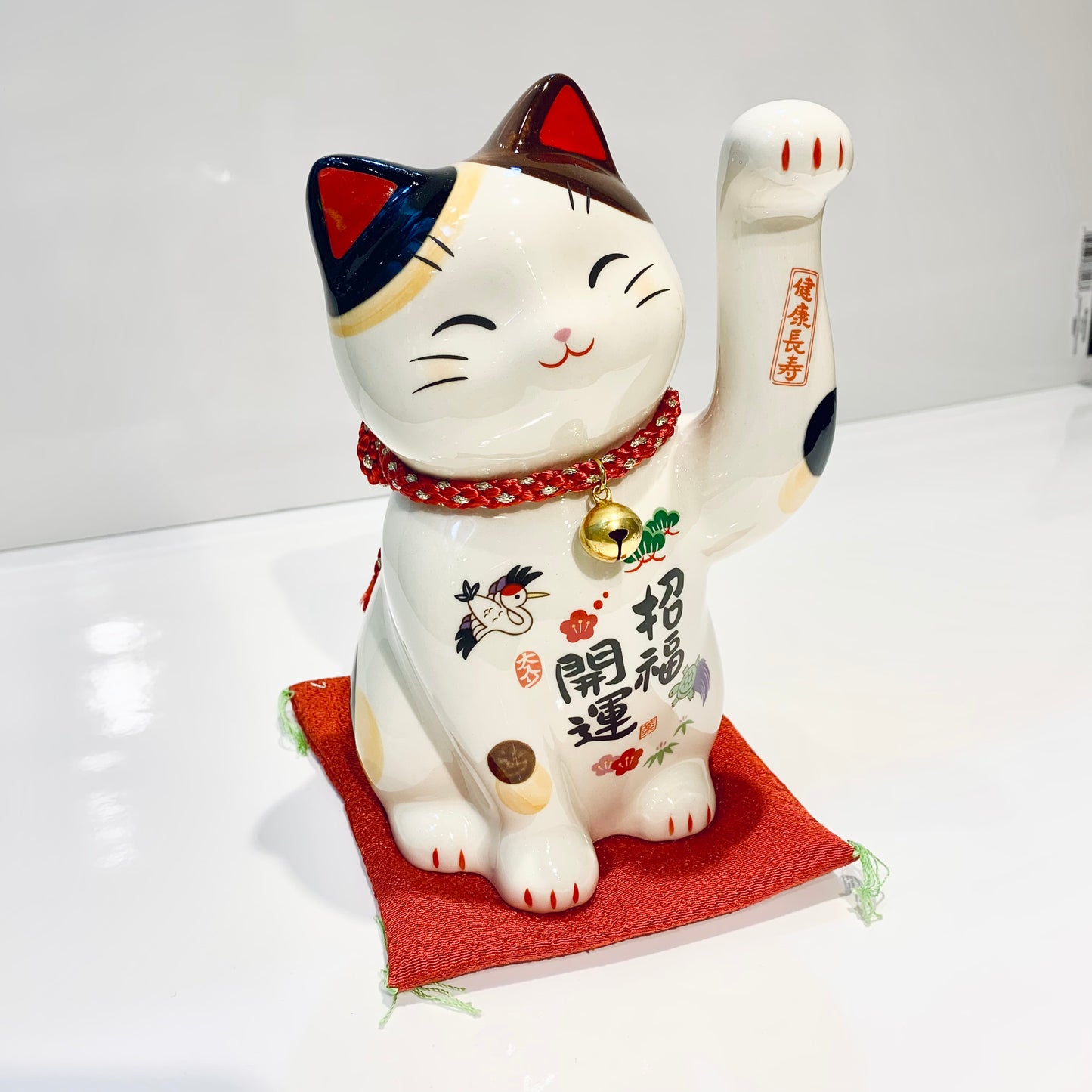 952614 Lucky cat Maneki Neko Beckoning Cat