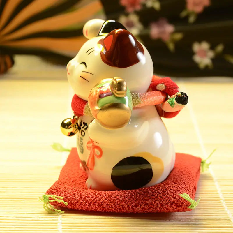 952458 Lucky cat Maneki Neko Beckoning Cat