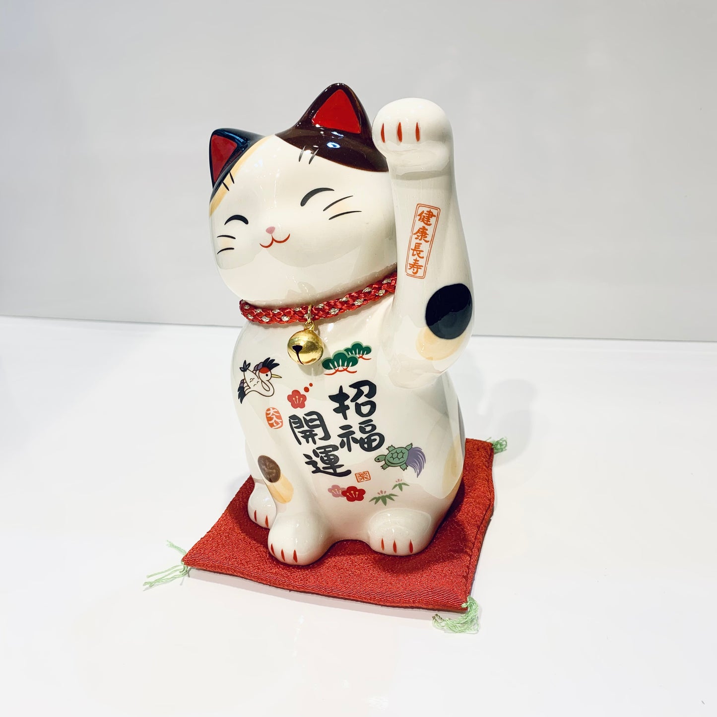952614 Lucky cat Maneki Neko Beckoning Cat