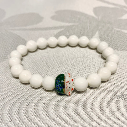 Luckycat bracelets（White shell stone）