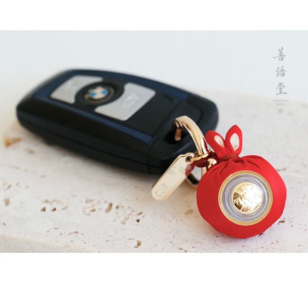 Sachet keychain- Red Rabbit