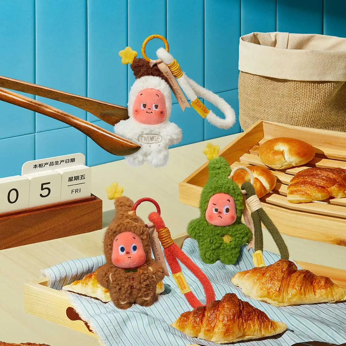 Twinkle Twinkle Savor the Moment Series-Fresh-Baked Mini Cookies Plush Pendant Blind Box