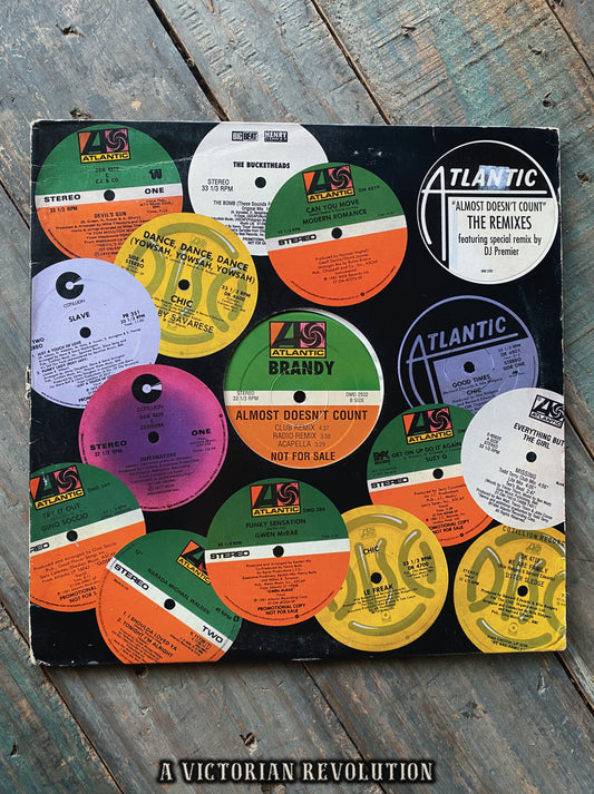 China Moe Town x OPanDee Zombie Party Halloween Series