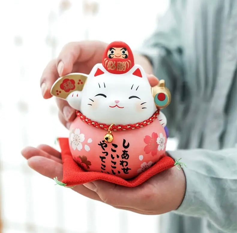 952687 Lucky cat Maneki Neko Beckoning Cat