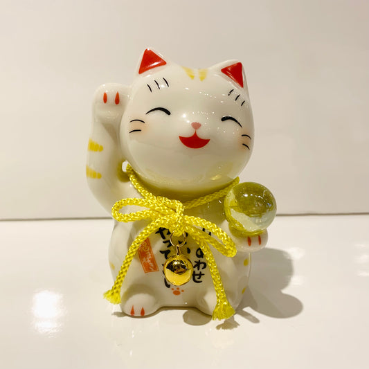 952537 Lucky cat Maneki Neko Beckoning Cat