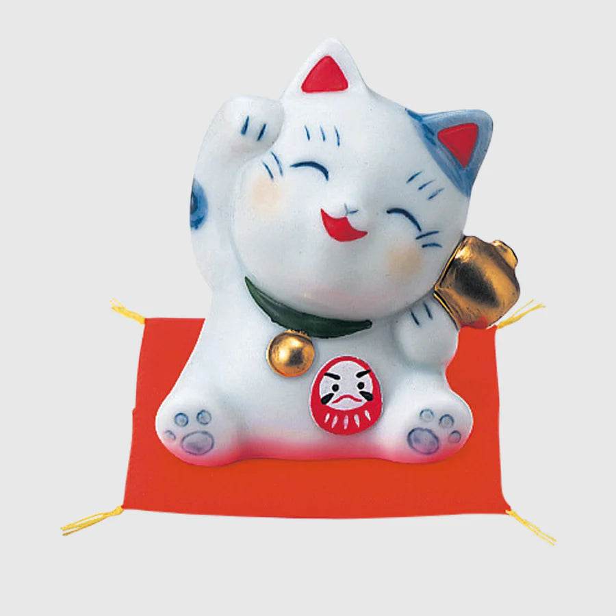 952780 Lucky cat Maneki Neko Beckoning Cat