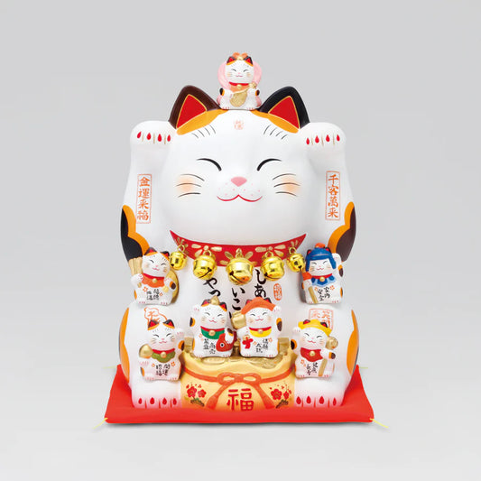 952576 Lucky cat Maneki Neko Beckoning Cat (QUEEN)